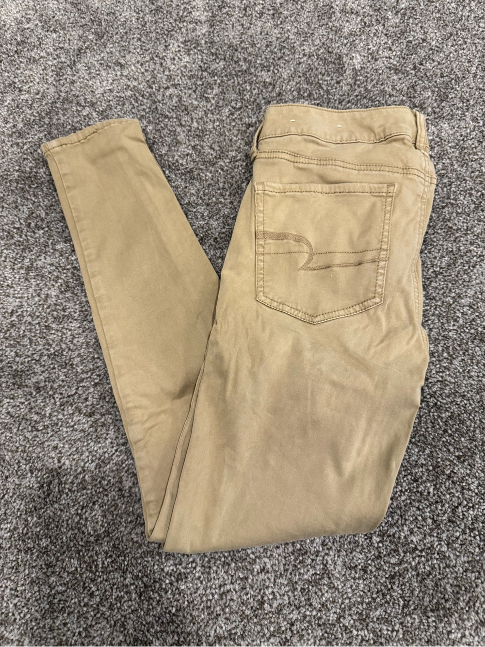 American Eagle Outfitters Skinny Jeans in Khaki Tan